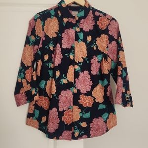 Chico's like new No Iron shirt